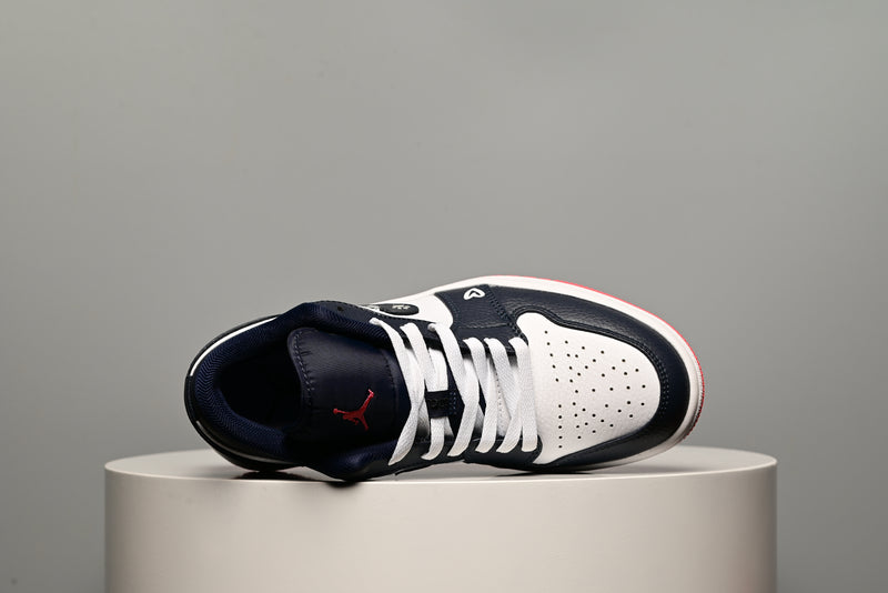 AJ1L #8