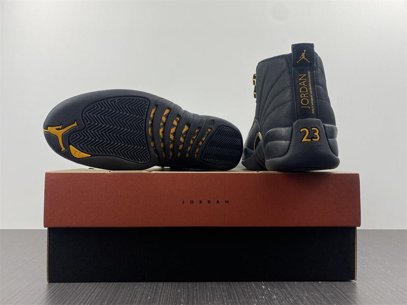 AJ12 #8