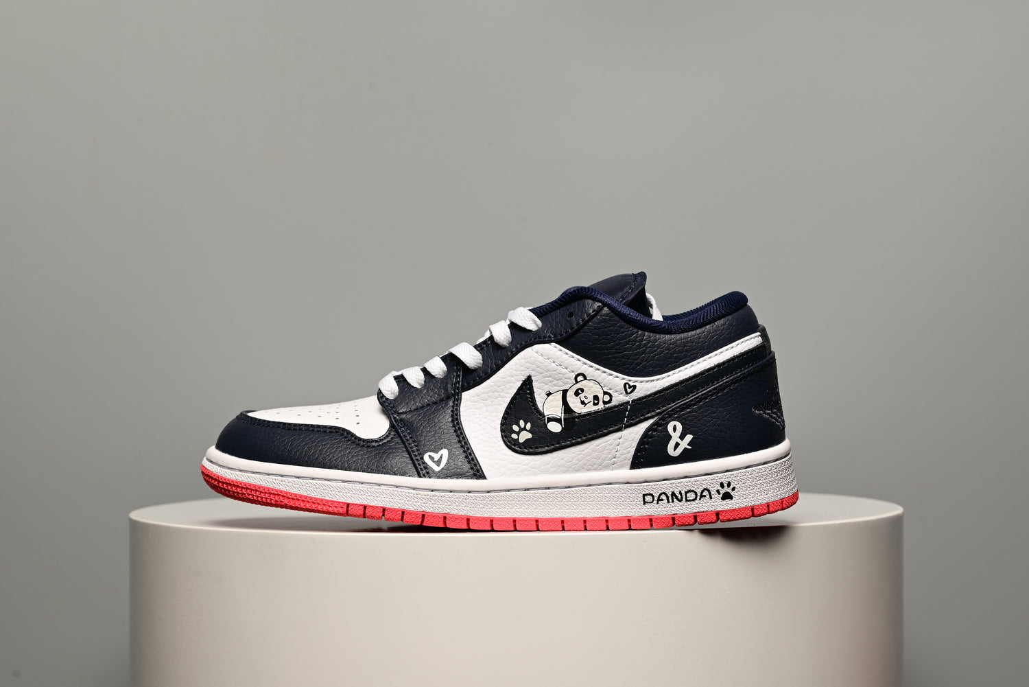 AJ1L #8